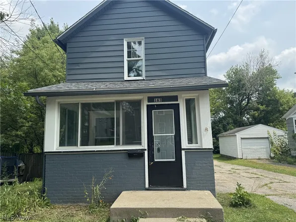 163 19th St NW, Barberton, OH 44203