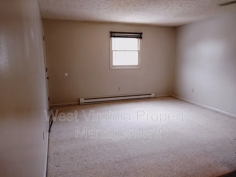 184 Wyndale Dr #23 — Photo 4