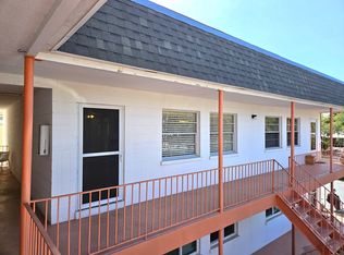 220 Park Blvd N APT 202, Venice, FL 34285