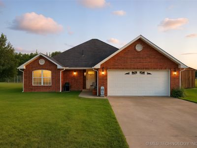 504 N Hughes Ave, Morris, OK, 74445