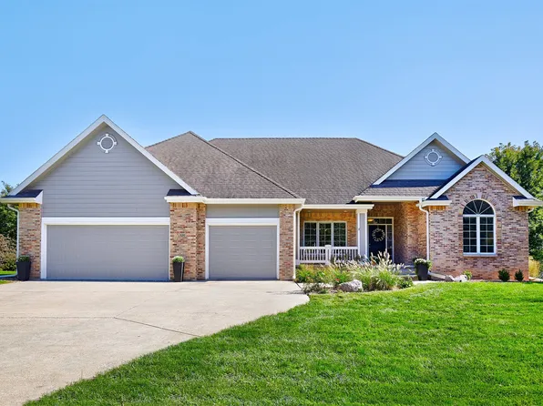 326 Turnberry Dr, Norwalk, IA 50211