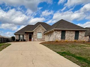 712 Parkdale Pl, Brandon, MS 39042