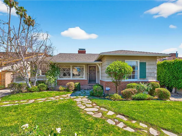 5544 Colbath Ave, Van Nuys, CA 91401