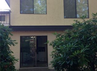 11011 35th Ave NE #11, Seattle, WA 98125