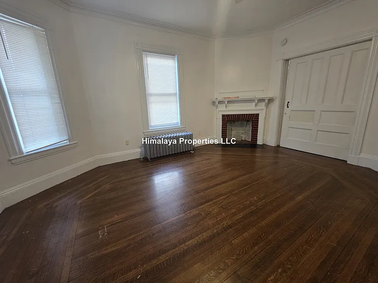 26 Mayfield St #1 — Photo 7