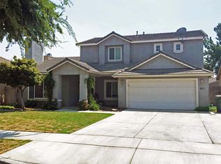 921 W Russell Ave, Visalia, CA 93277