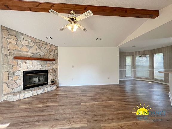 2nd image of 3046 Blue Pine Ln