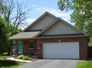 240 S Marguerite St, Coal City, IL 60416
