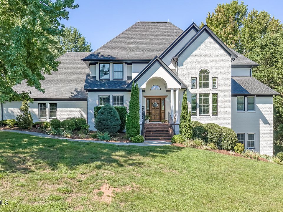 1st image of 11 Dove Tree Lane