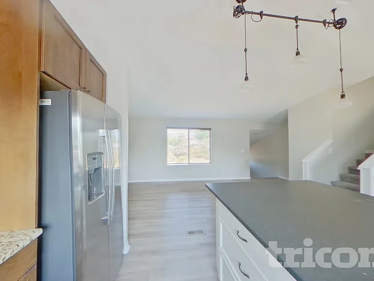 2752 W 25th Street Rd — Photo 5