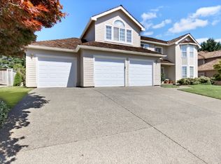 105 Eagle Ridge Dr E, Puyallup, WA 98374