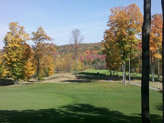 4th image of 2014 Oakmont Dr