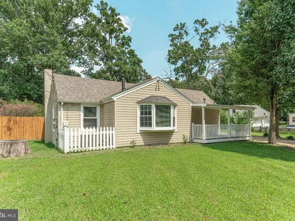 9200 Stuart Ln, Clinton, MD 20735
