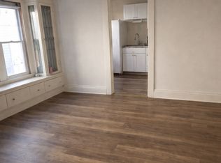 3281 W 99th St, Cleveland, OH 44102