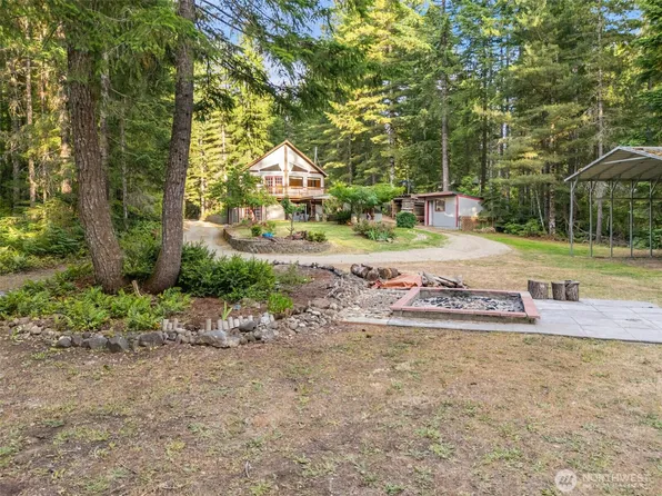 110 N Lakeway Drive S, Belfair, WA 98528