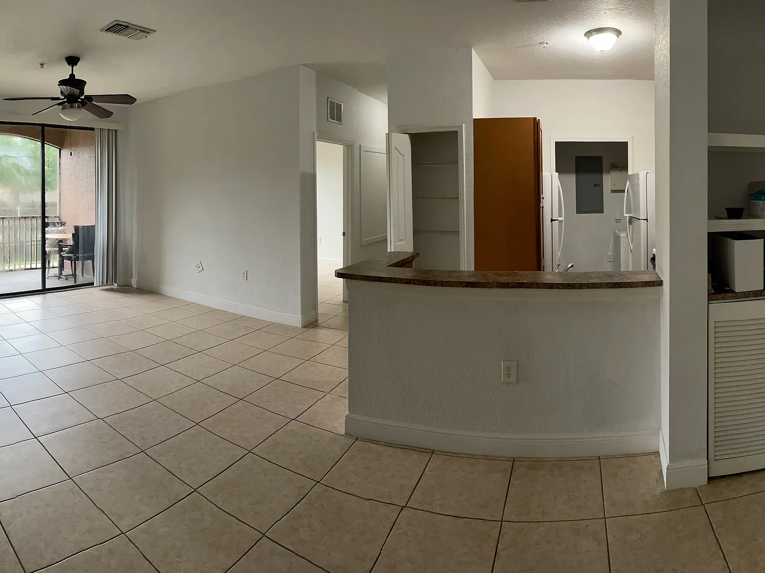 4 bed, 1417 sqft, $2,600 — Photo 4