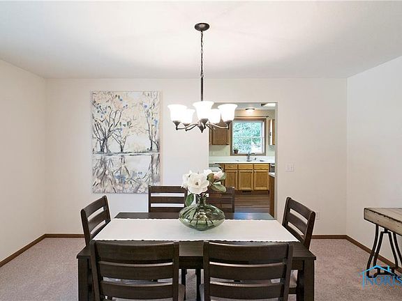 5th image of 2428 Darcey Ct