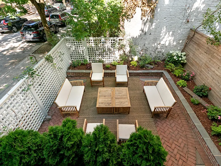 278 Clinton St #2 — Photo 20