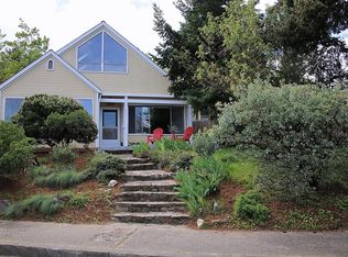 596 Fairview St, Ashland, OR 97520