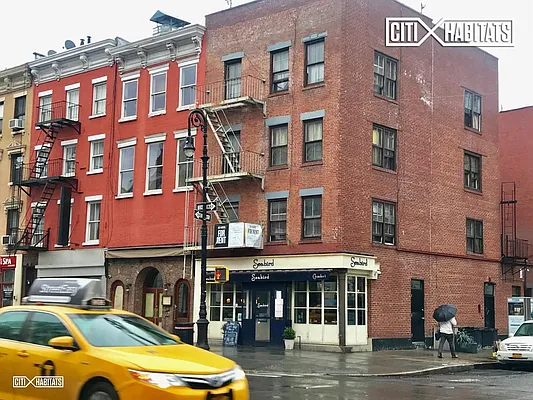 Rented by Citi Habitats | media 18