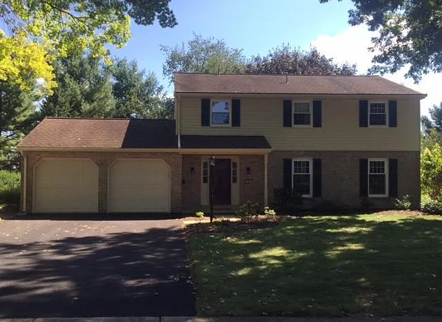 18 Blaine Ave photo 1