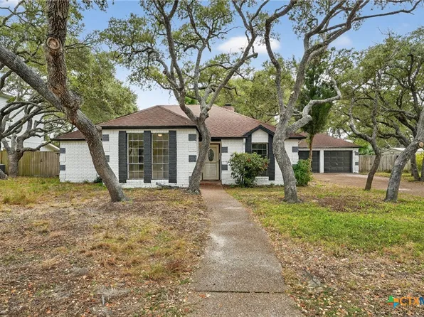 107 Cherry Hls, Rockport, TX 78382
