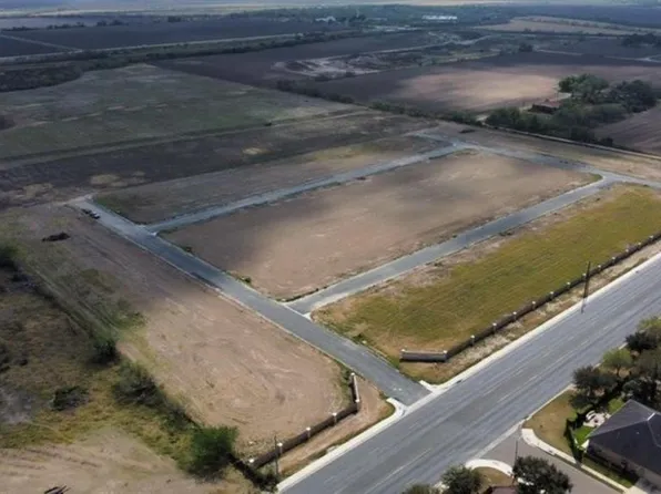 1106 Jacy St, Mercedes, TX 78570