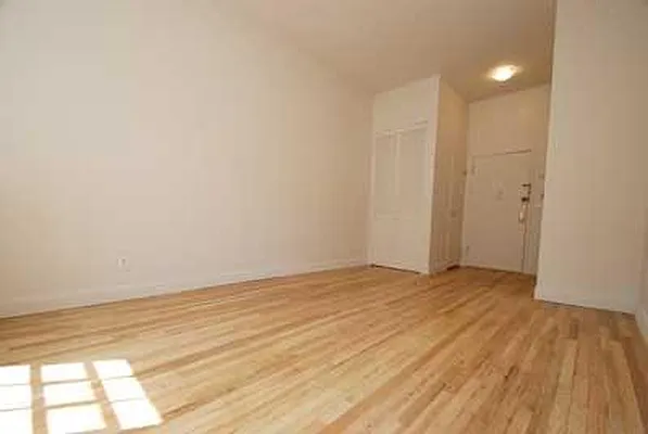 Rented by Buchbinder & Warren | media 3