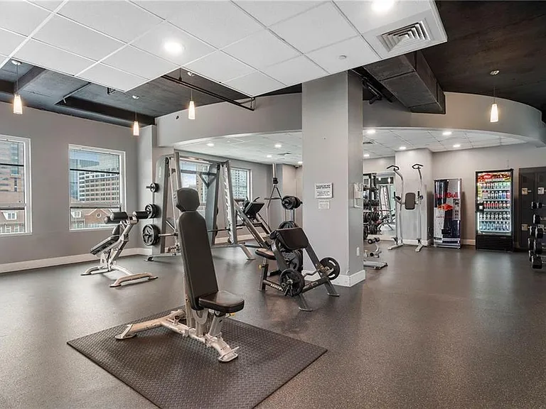 923 Peachtree St NE #924 — Photo 44