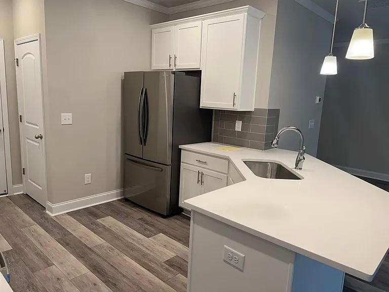 1616 Fern Ridge Ln — Photo 5