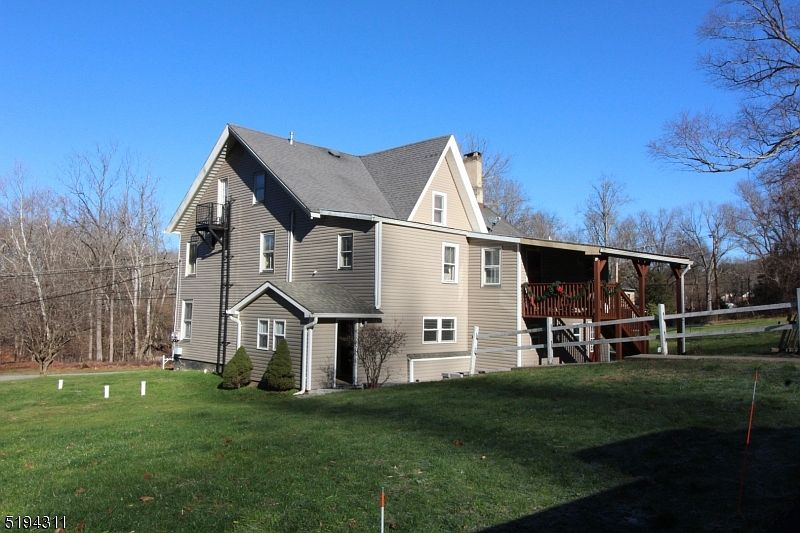 1st image of 172 Musconetcong River Rd #1