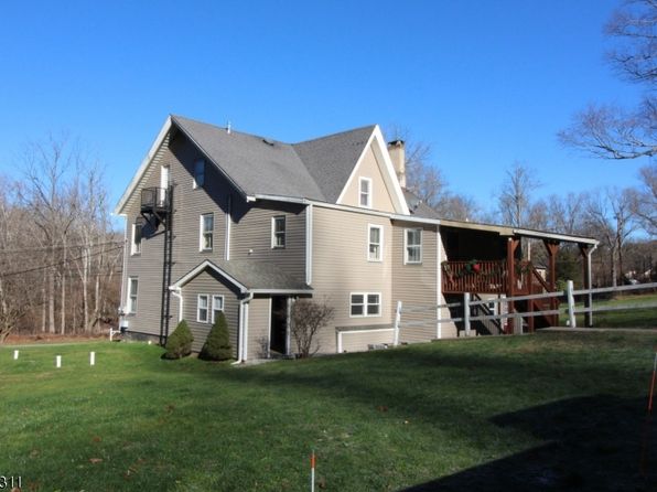 172 Musconetcong River Rd #1
