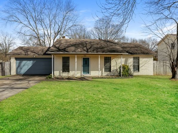 511 Sanders Ln
