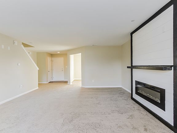 2nd image of 6956 Wilmot Ln