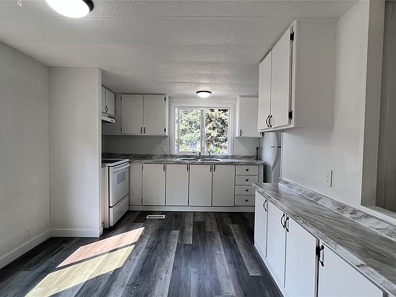 5th image of 3715 152nd Street NE #21
