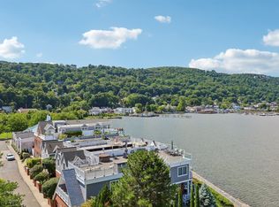 409 Harbor Cove PH #409, Piermont, NY 10968