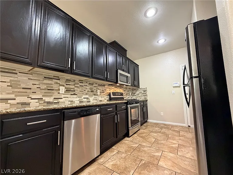 8361 Spruce Bay Ave — Photo 5