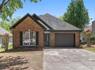 113 Mayfair Ln, Calera, AL 35040