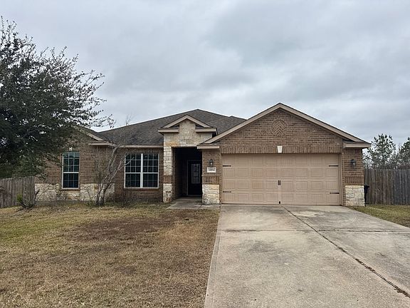 2nd image of 18894 Maverick Ranch Rd E