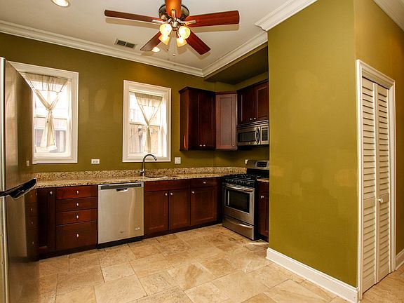 5th image of 1615 N Wood St #1A