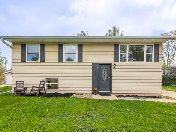 7745 Durbin St, Schererville, IN 46375