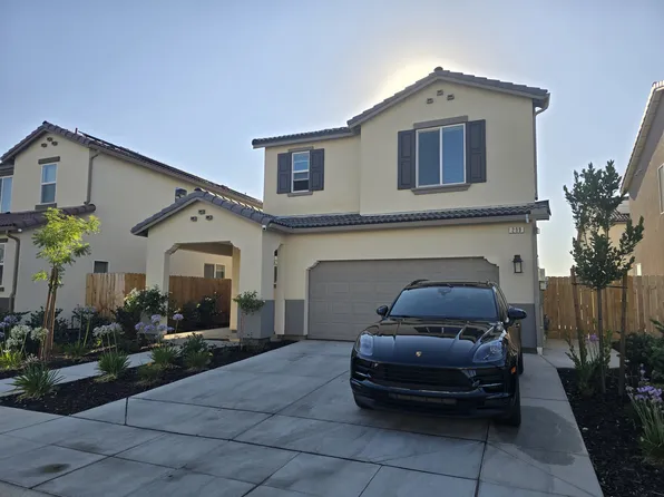 299 S Talus Way, Madera, CA 93636