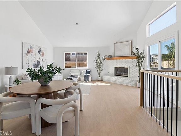 5th image of 2314 Vanderbilt Ln #A