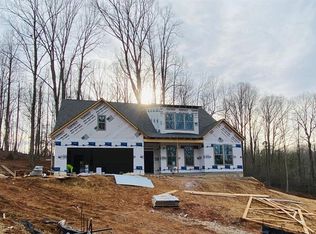 4992 Little Fox Trl, Gainesville, GA 30507