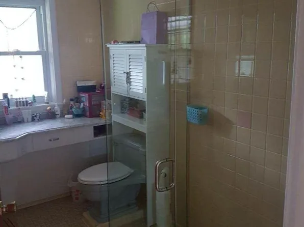 59 Morningside Dr, Arlington, MA 02474