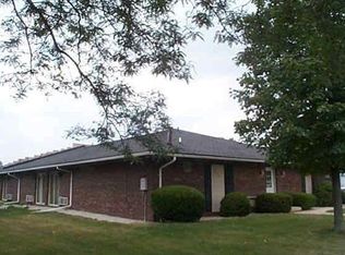 2514 E Washington St, Bloomington, IL 61704