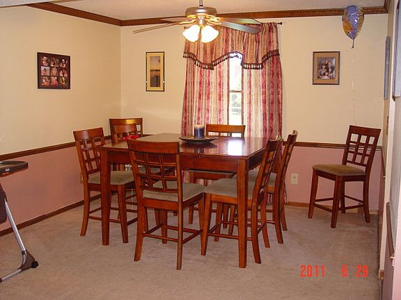 3rd image of 1115 Laura Ave