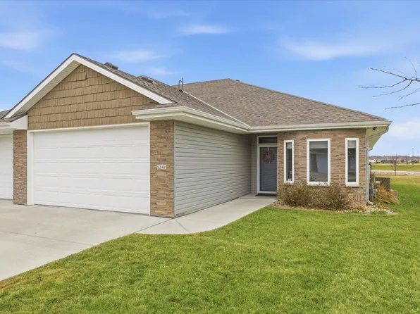 5248 Carriage Rd, Council Bluffs, IA 51501