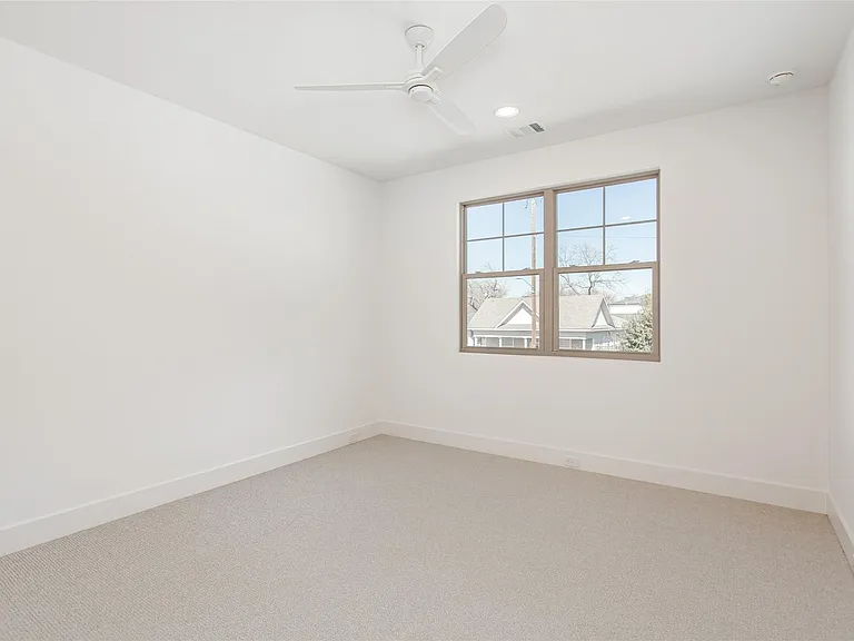 1107 Mount Auburn Ave — Photo 24