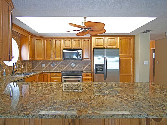 5th image of 1208 River Dr APT 302